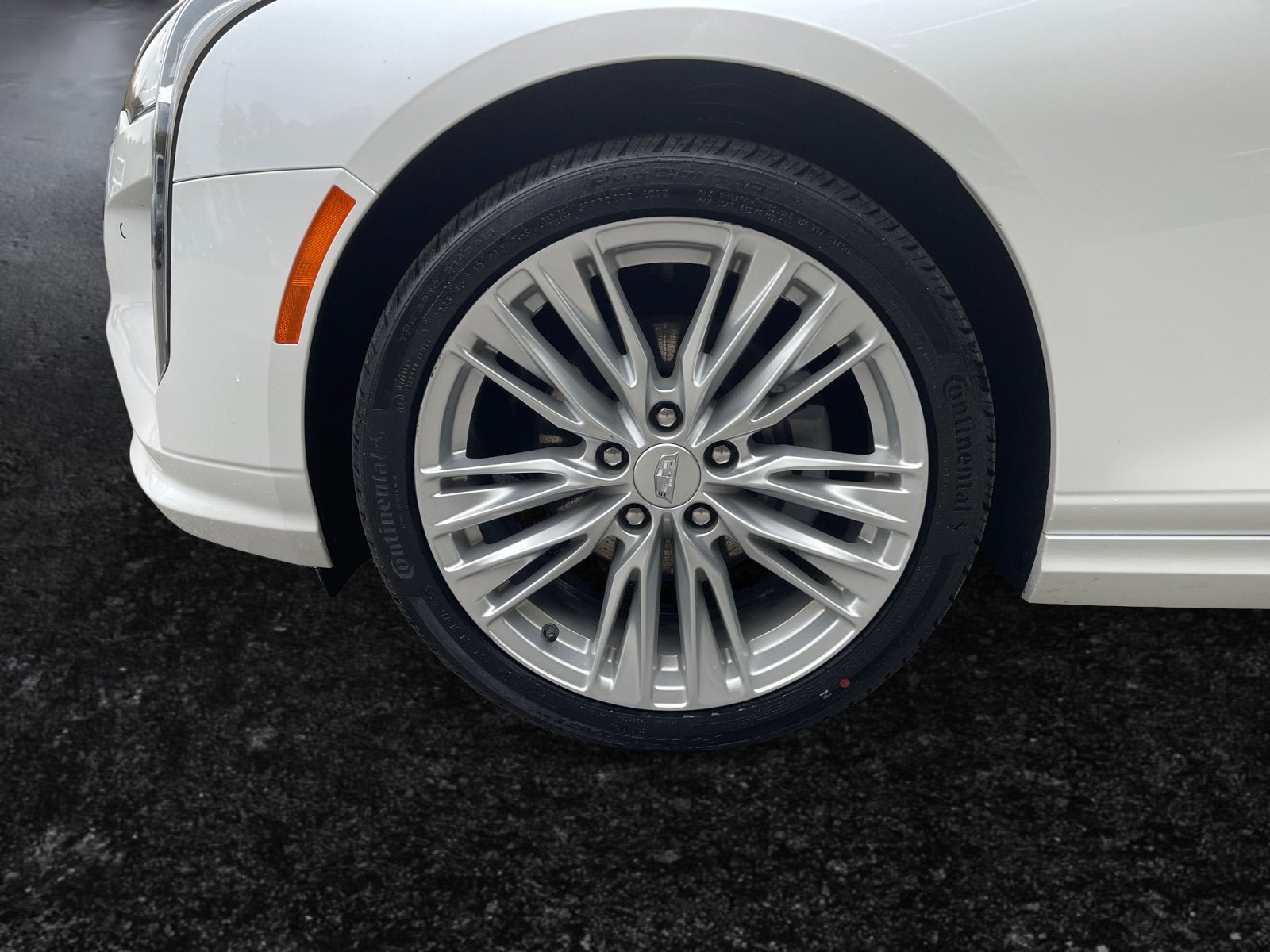 2024 Cadillac CT4 Premium Luxury