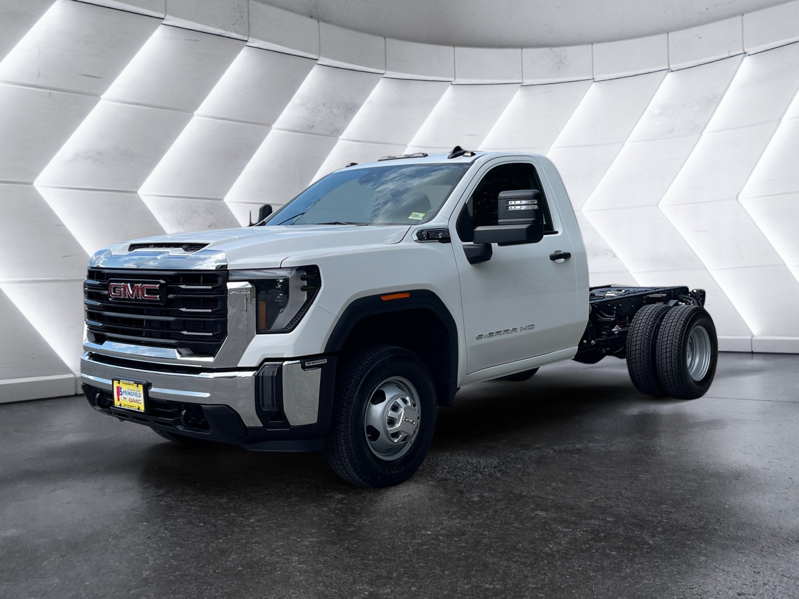 2026 GMC Sierra 3500 HD Chassis Cab Pro