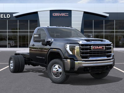 2026 GMC Sierra 3500 HD Chassis Cab Pro