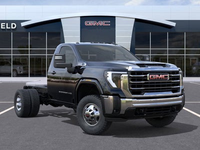 2026 GMC Sierra 3500 HD Chassis Cab SLE