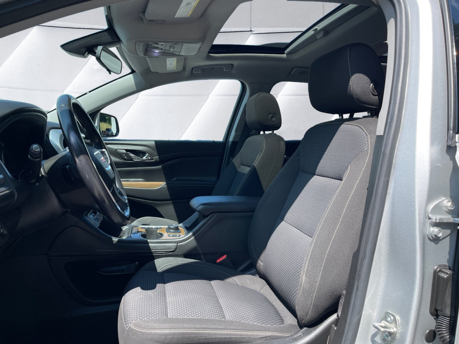 2020 GMC Acadia SLE