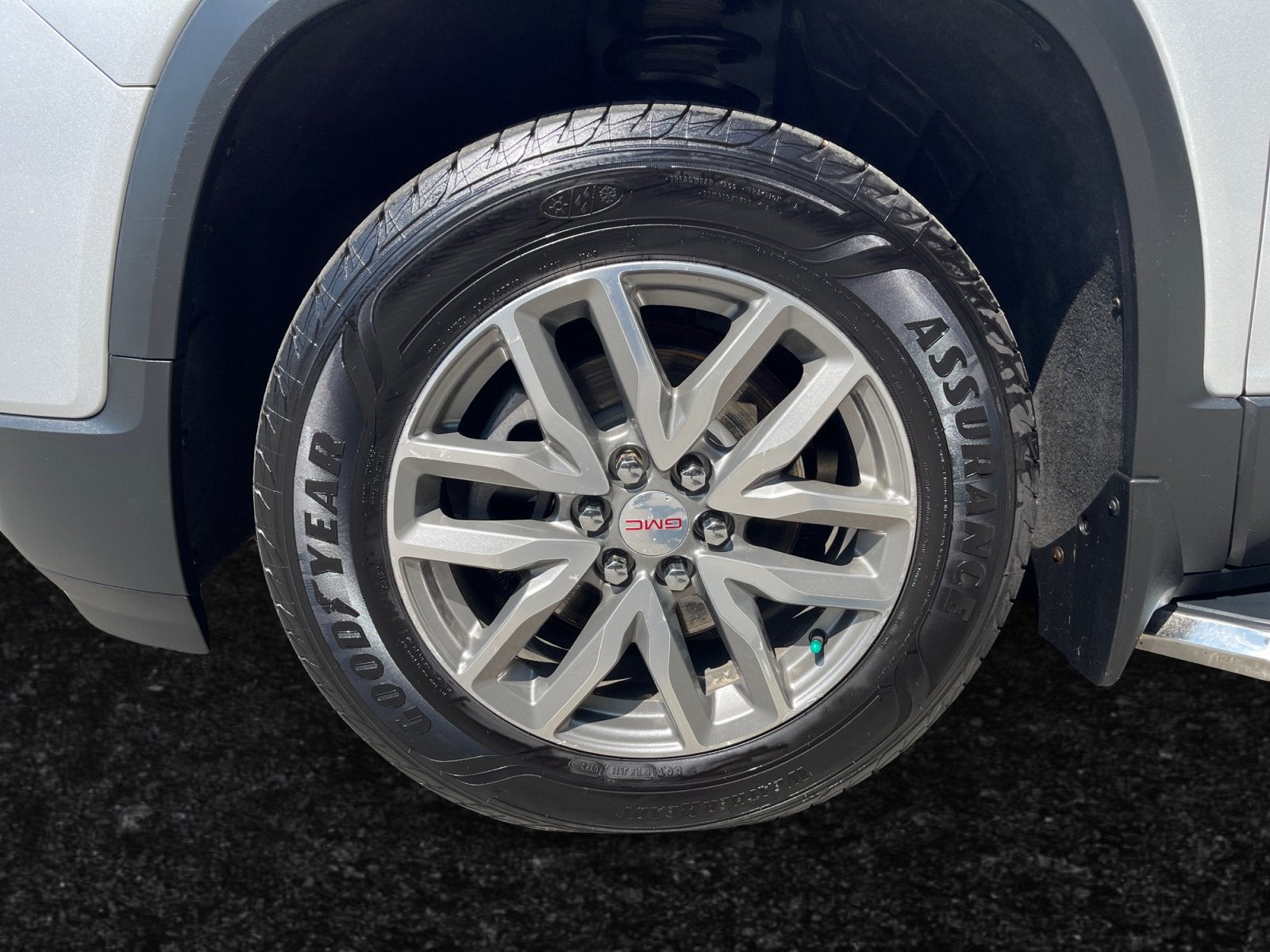 2020 GMC Acadia SLE
