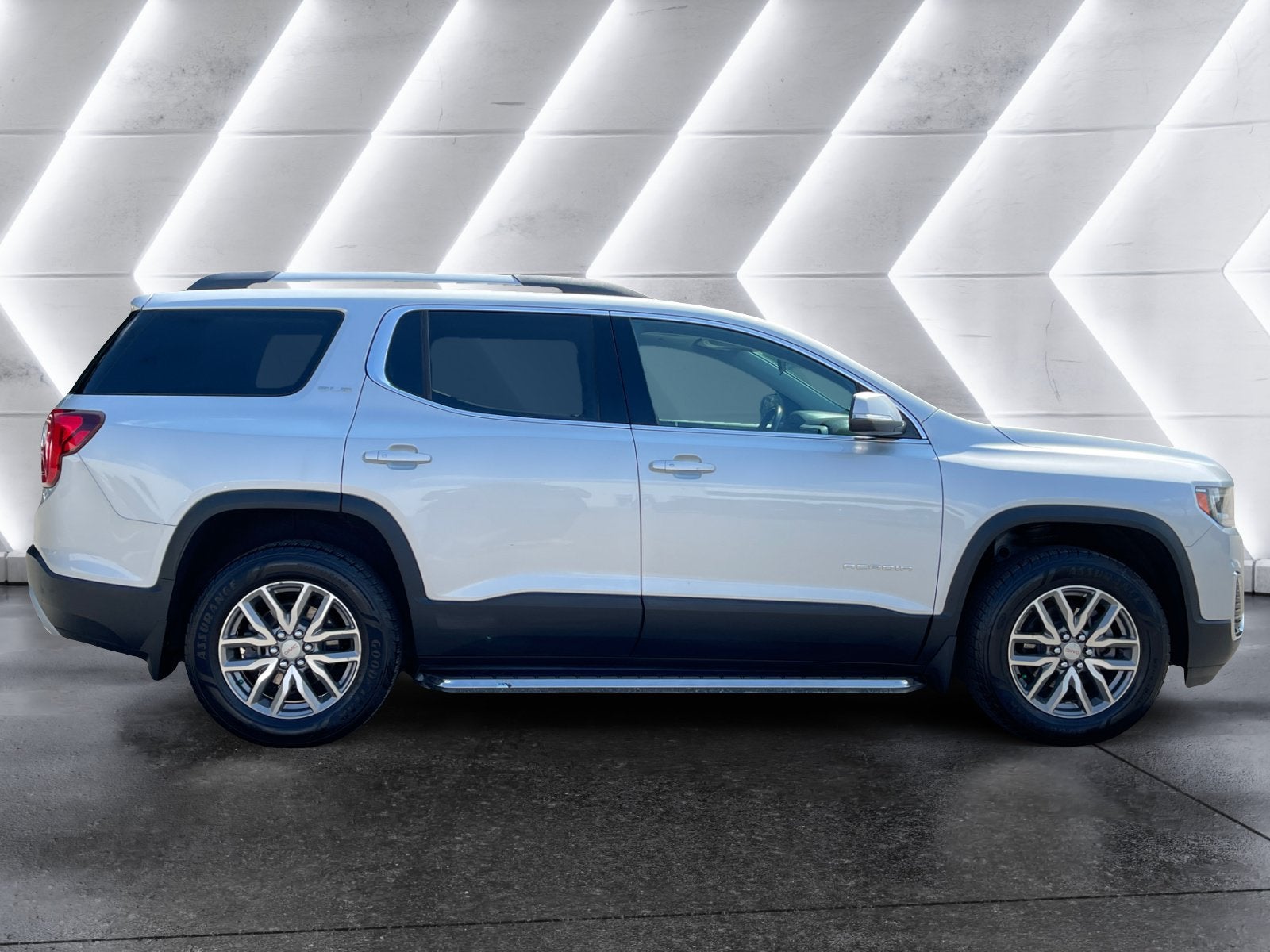 2020 GMC Acadia SLE