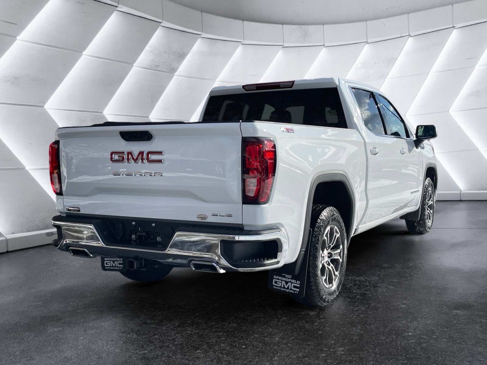 2026 GMC Sierra 1500 SLE
