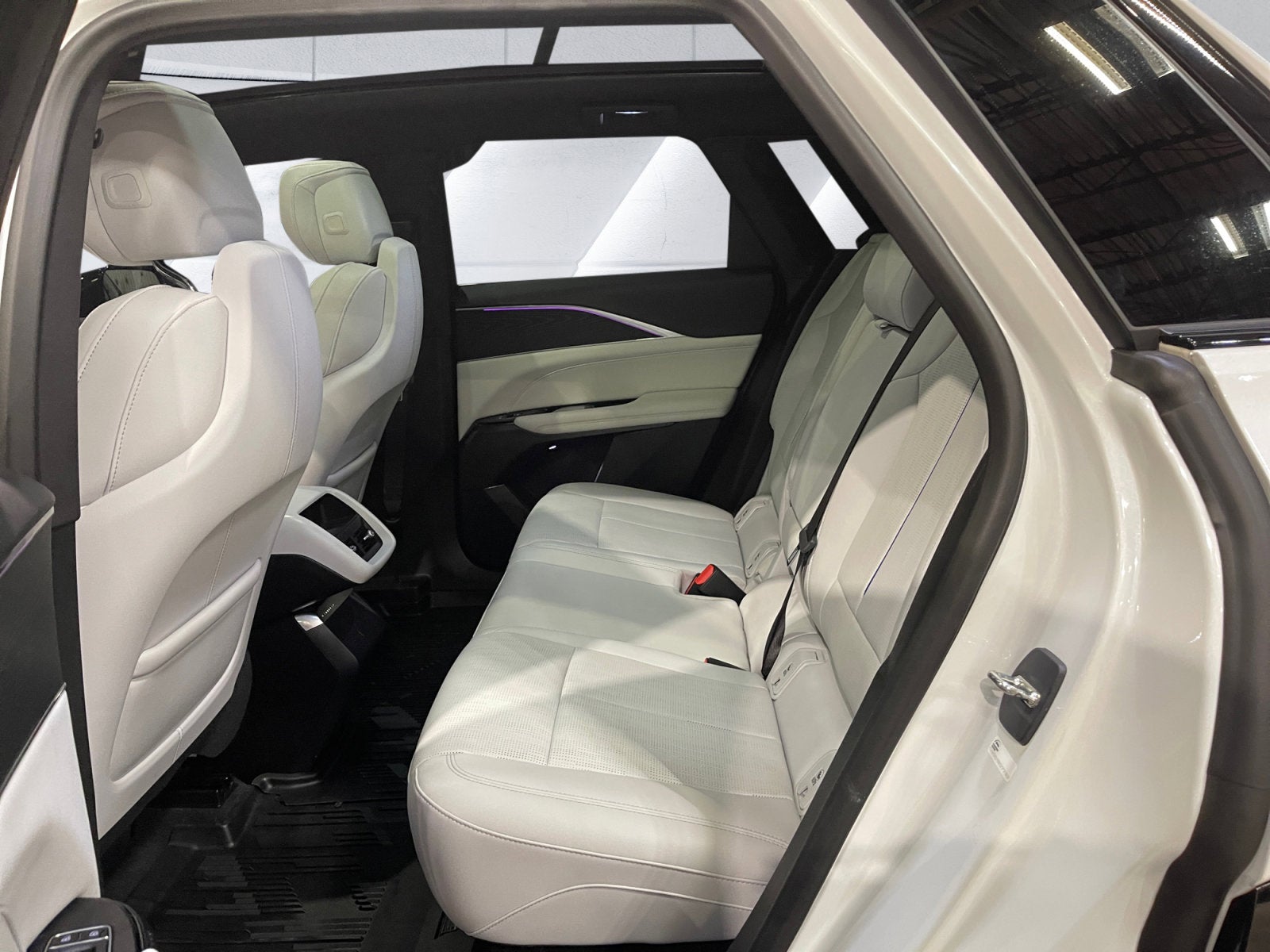 2024 Cadillac LYRIQ Sport 1