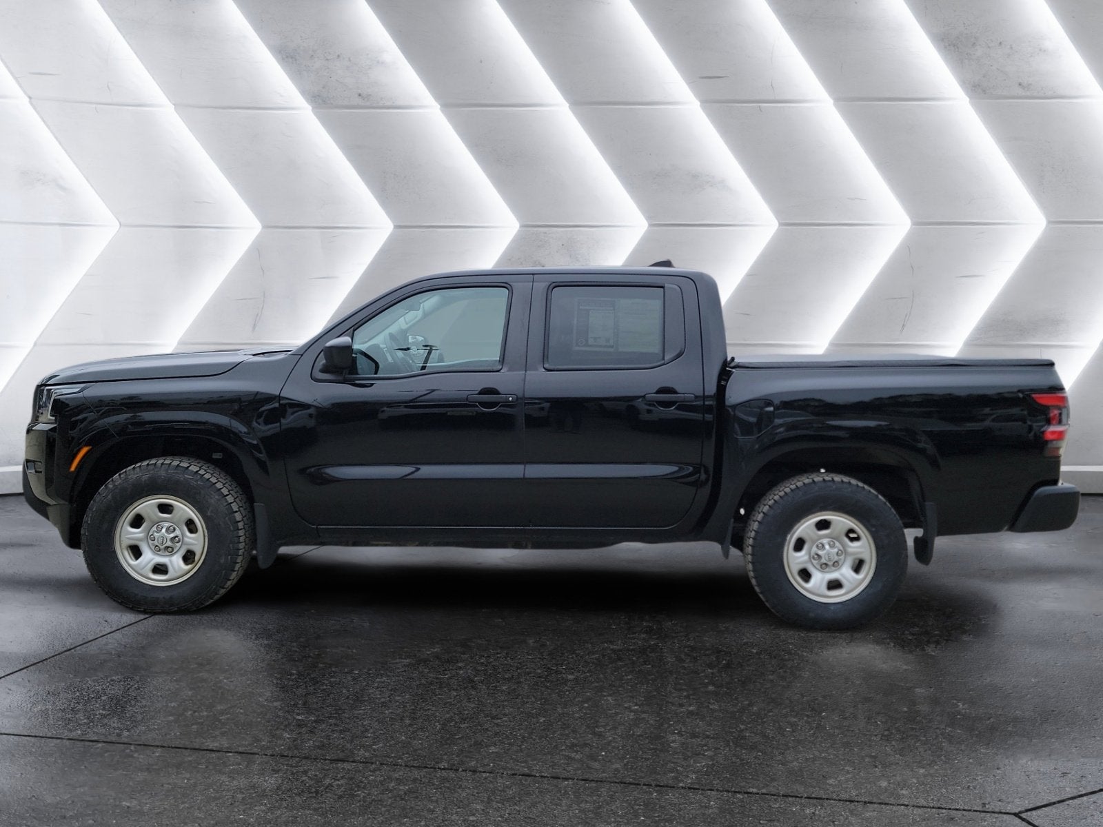 2023 Nissan Frontier S
