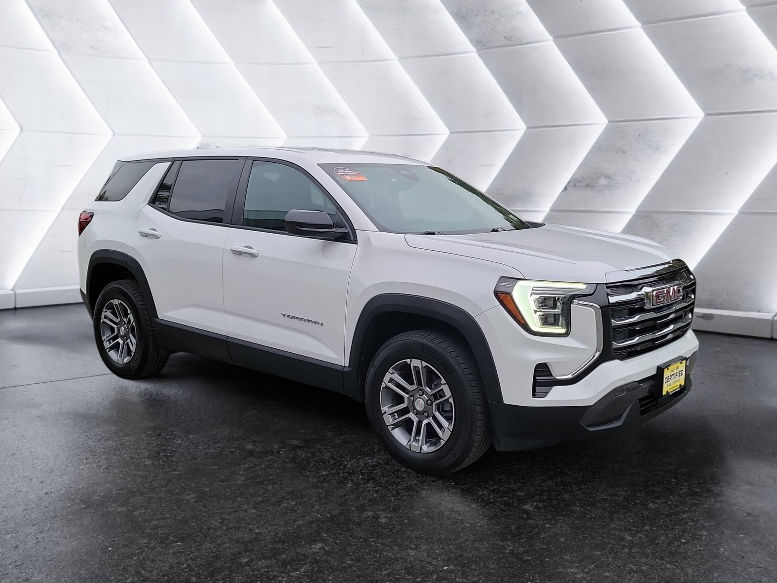 2025 GMC Terrain Elevation