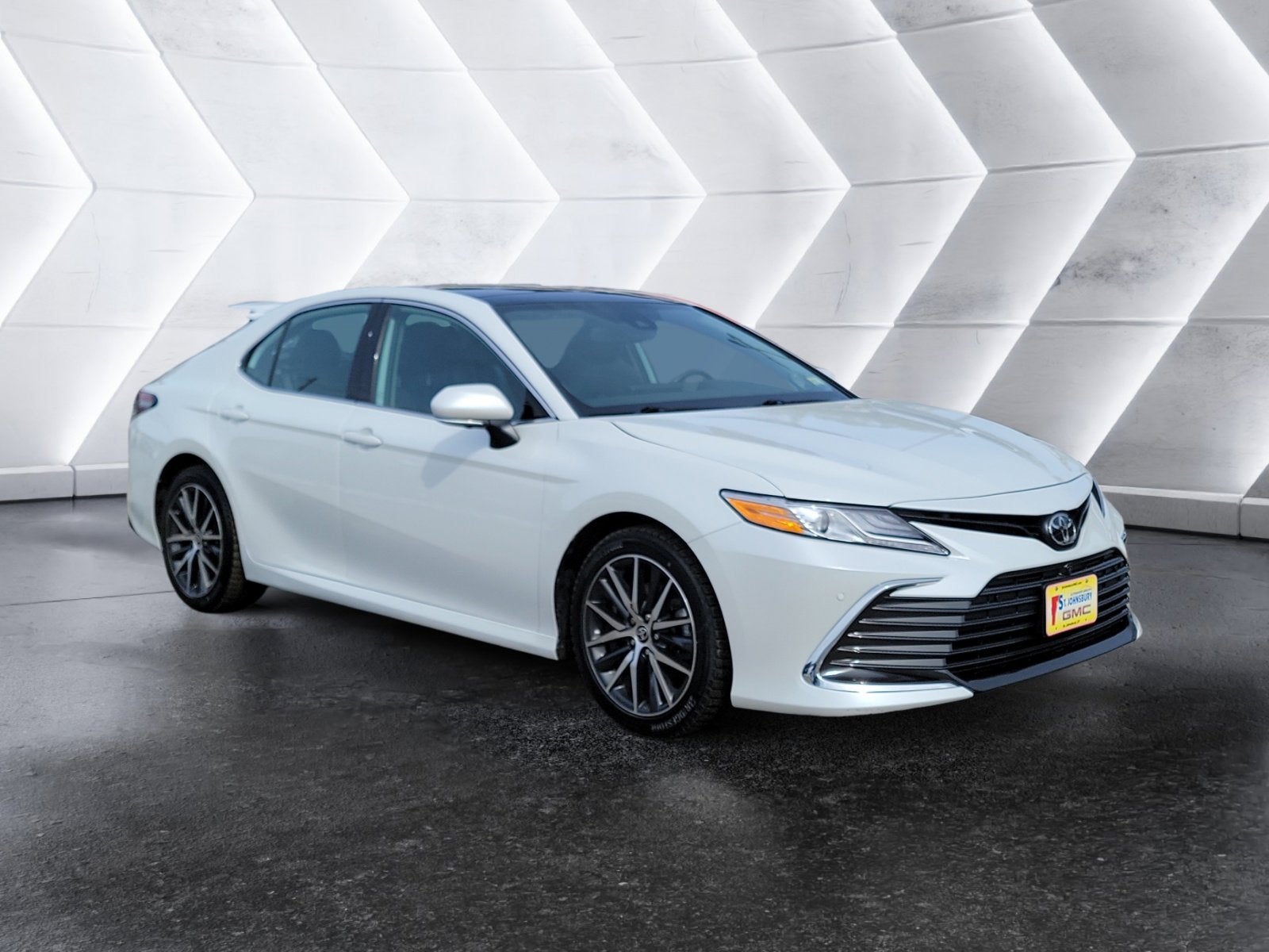 2023 Toyota Camry XLE