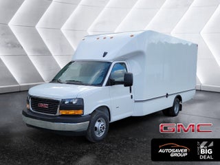2025 GMC Savana Cutaway 3500 1WT 17 Ft Aerocell Van Body