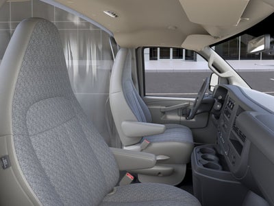 2026 GMC Savana Cutaway 3500 1WT