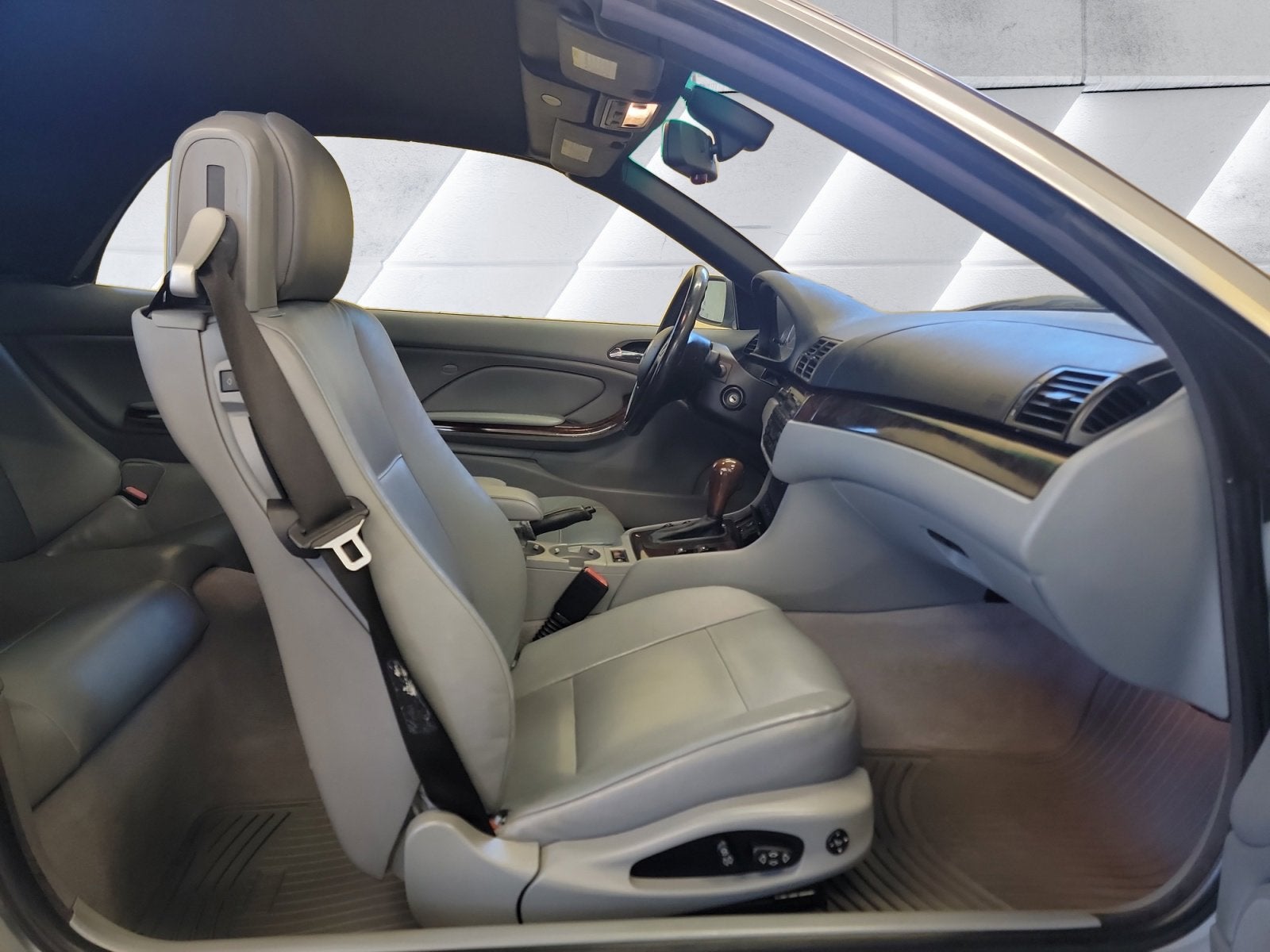 2002 BMW 3 Series 330Ci