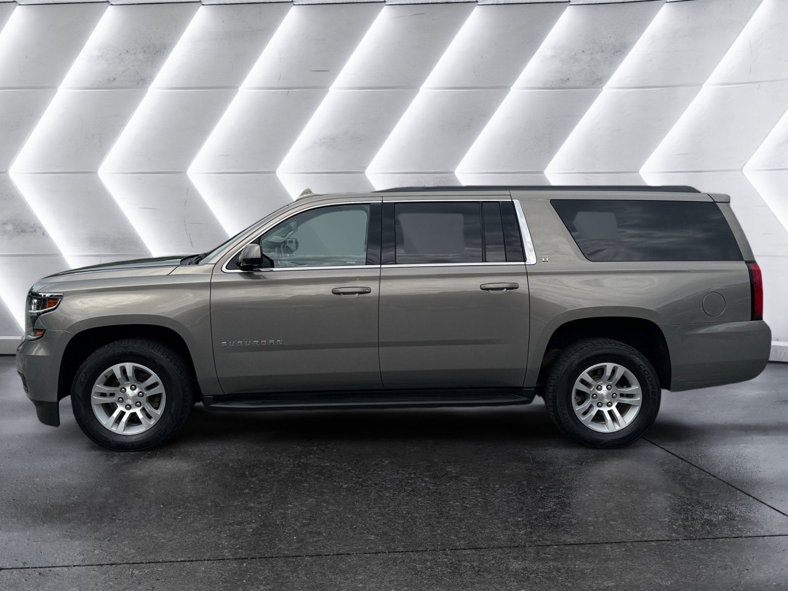 2019 Chevrolet Suburban LT