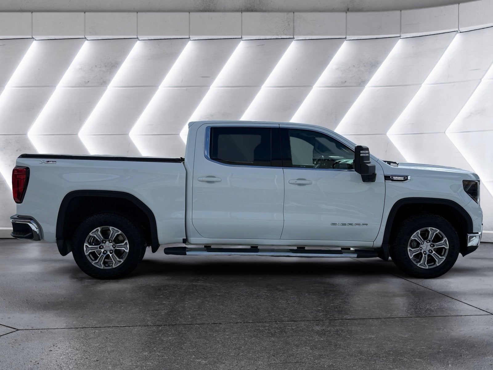 2023 GMC Sierra 1500 SLE