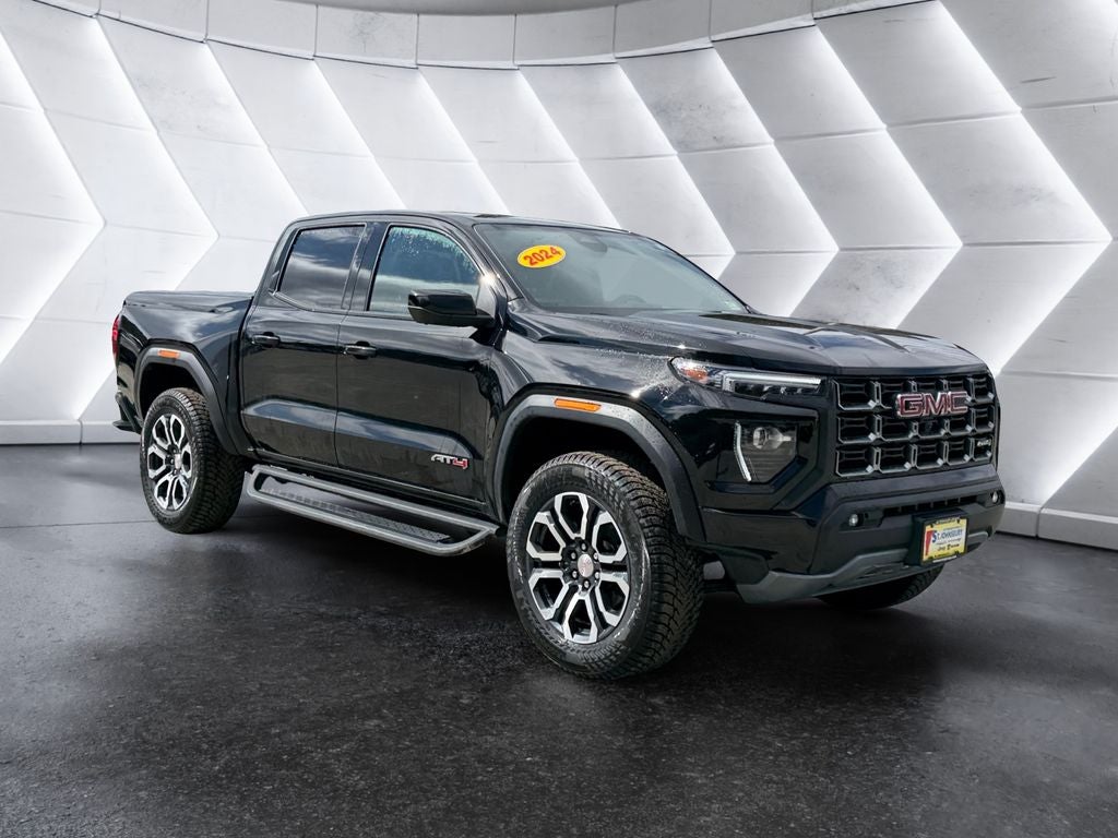 2024 GMC Canyon AT4