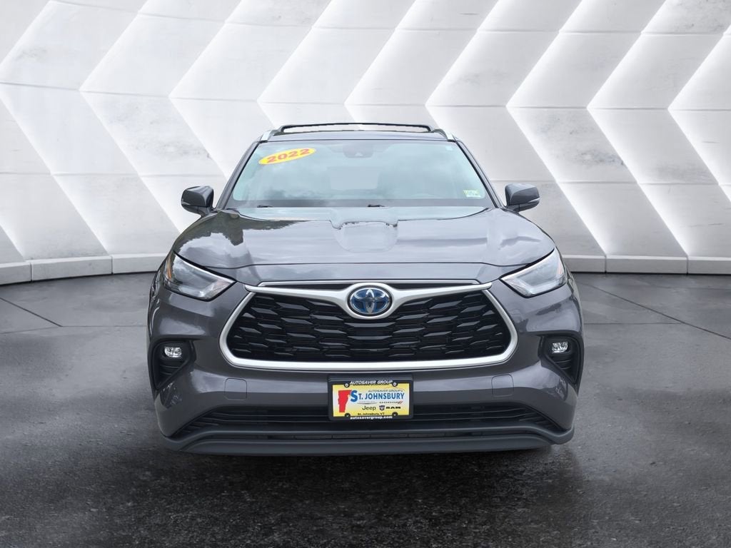 2022 Toyota Highlander Hybrid XLE