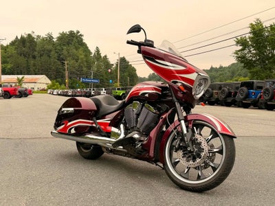 2015 VICTORY MAGNUM Base