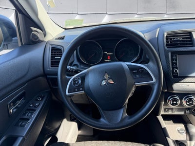 2025 Mitsubishi Outlander Sport Base
