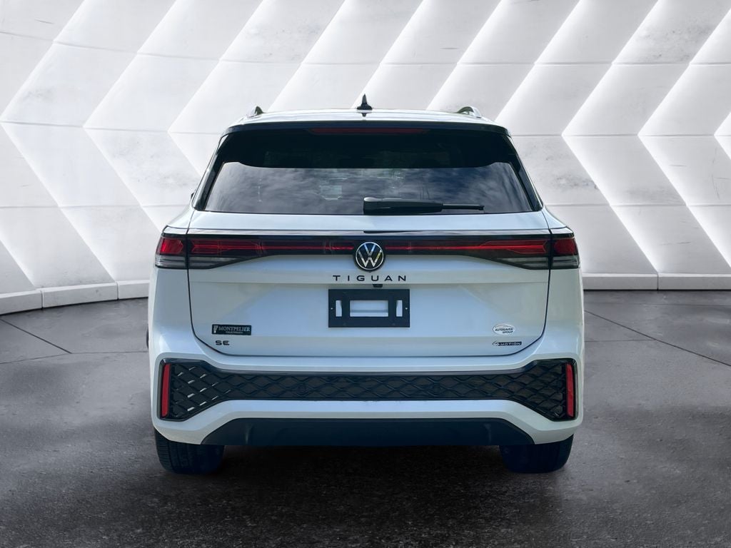 2025 Volkswagen Tiguan 2.0T SE R-Line Black