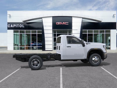 2026 GMC Sierra 3500 HD Chassis Cab Pro
