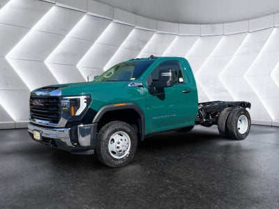 2026 GMC Sierra 3500 HD Chassis Cab Pro