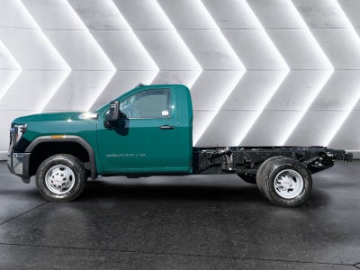 2026 GMC Sierra 3500 HD Chassis Cab Pro