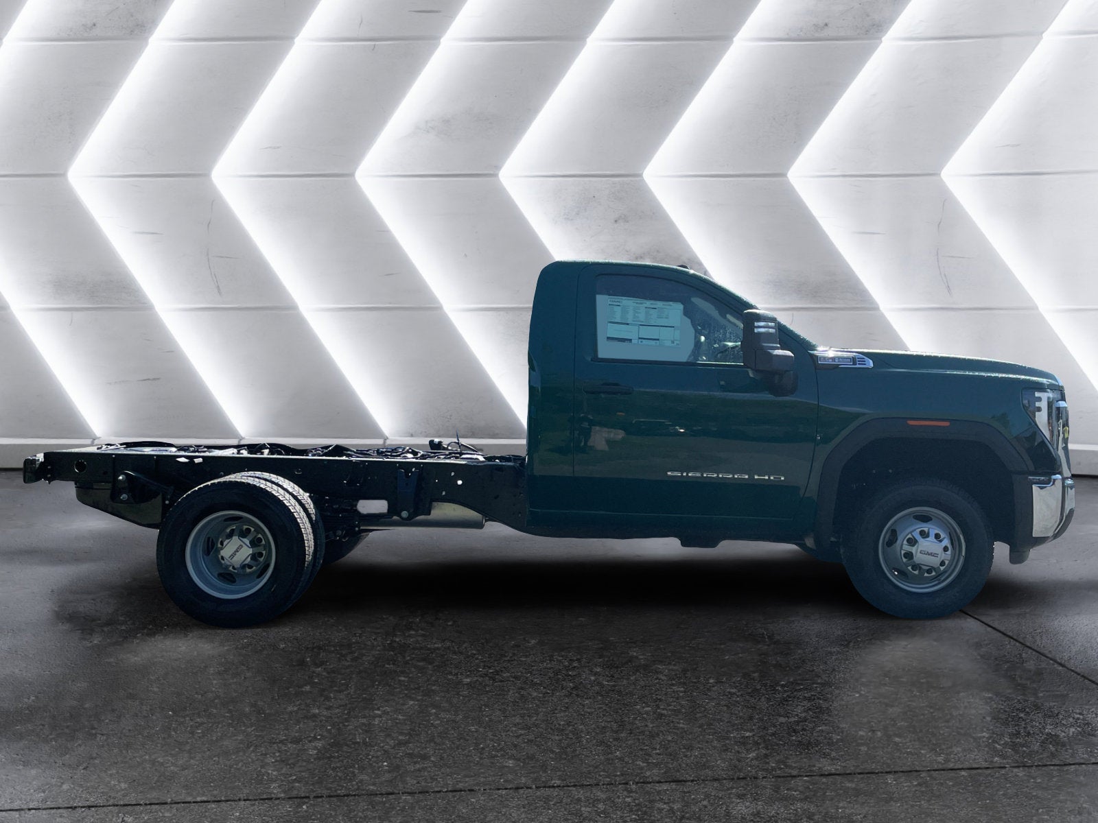 2026 GMC Sierra 3500 HD Chassis Cab Pro