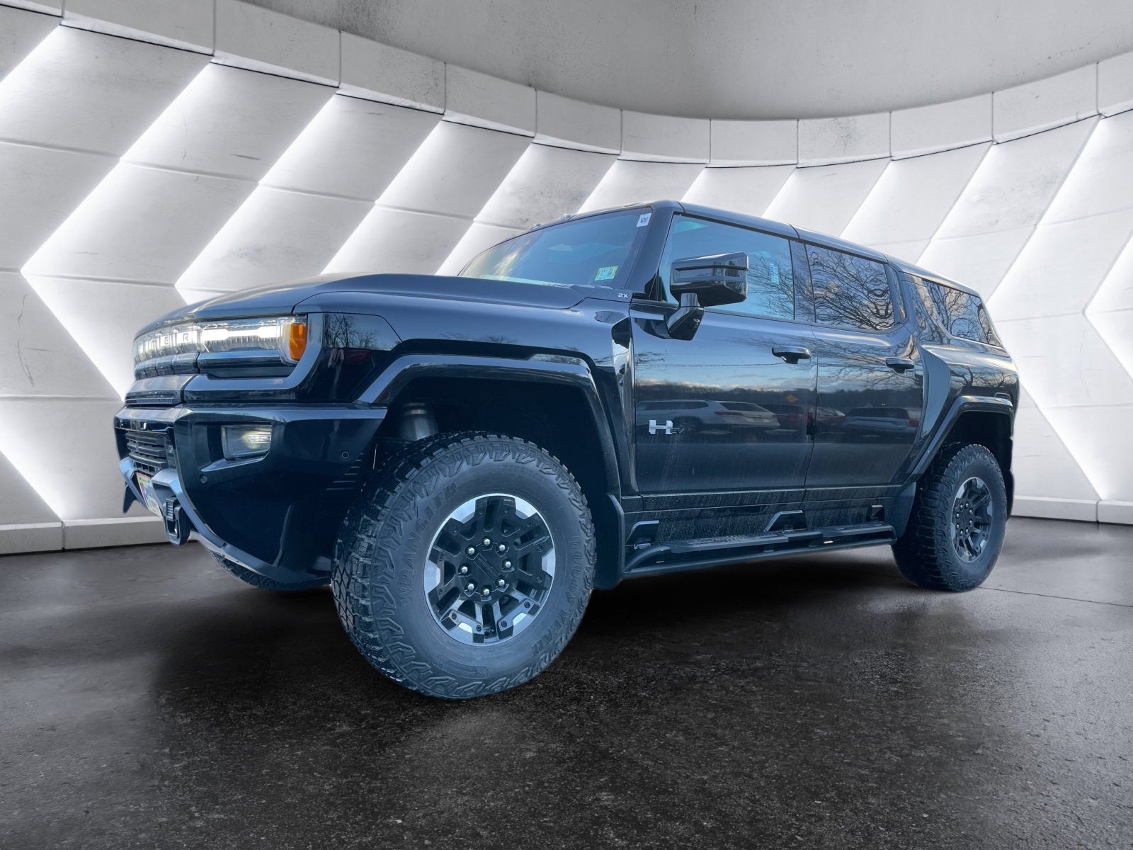 2025 GMC HUMMER EV SUV 2X