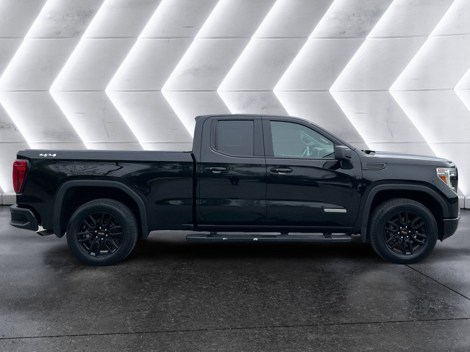 2022 GMC Sierra 1500 Limited Elevation