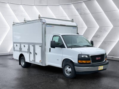 2025 GMC Savana Cutaway 3500 1WT Dejana Duracube