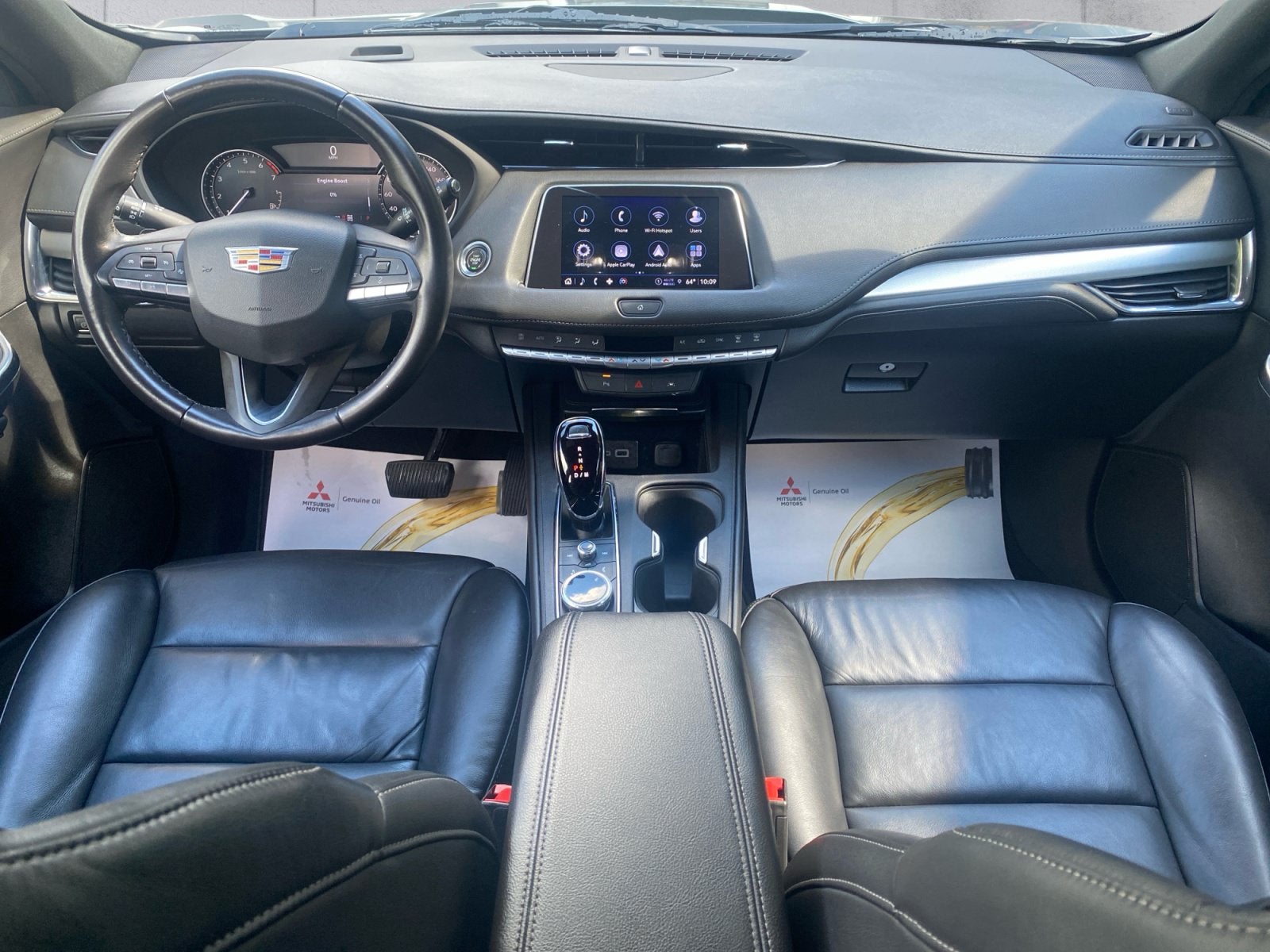 2023 Cadillac XT4 AWD Premium Luxury