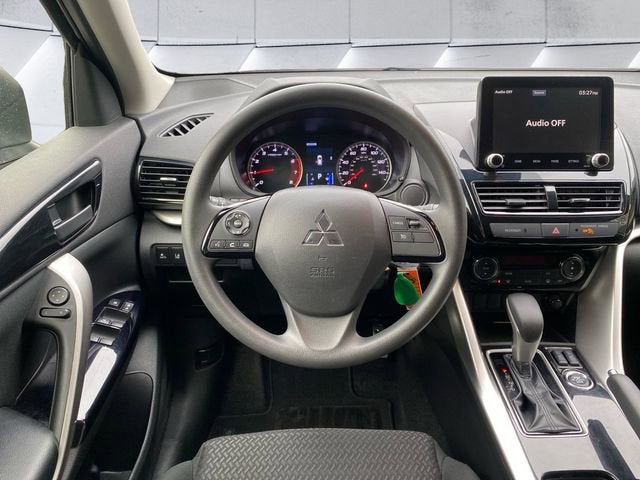 2022 Mitsubishi Eclipse Cross LE