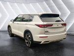 2024 Mitsubishi Outlander Base