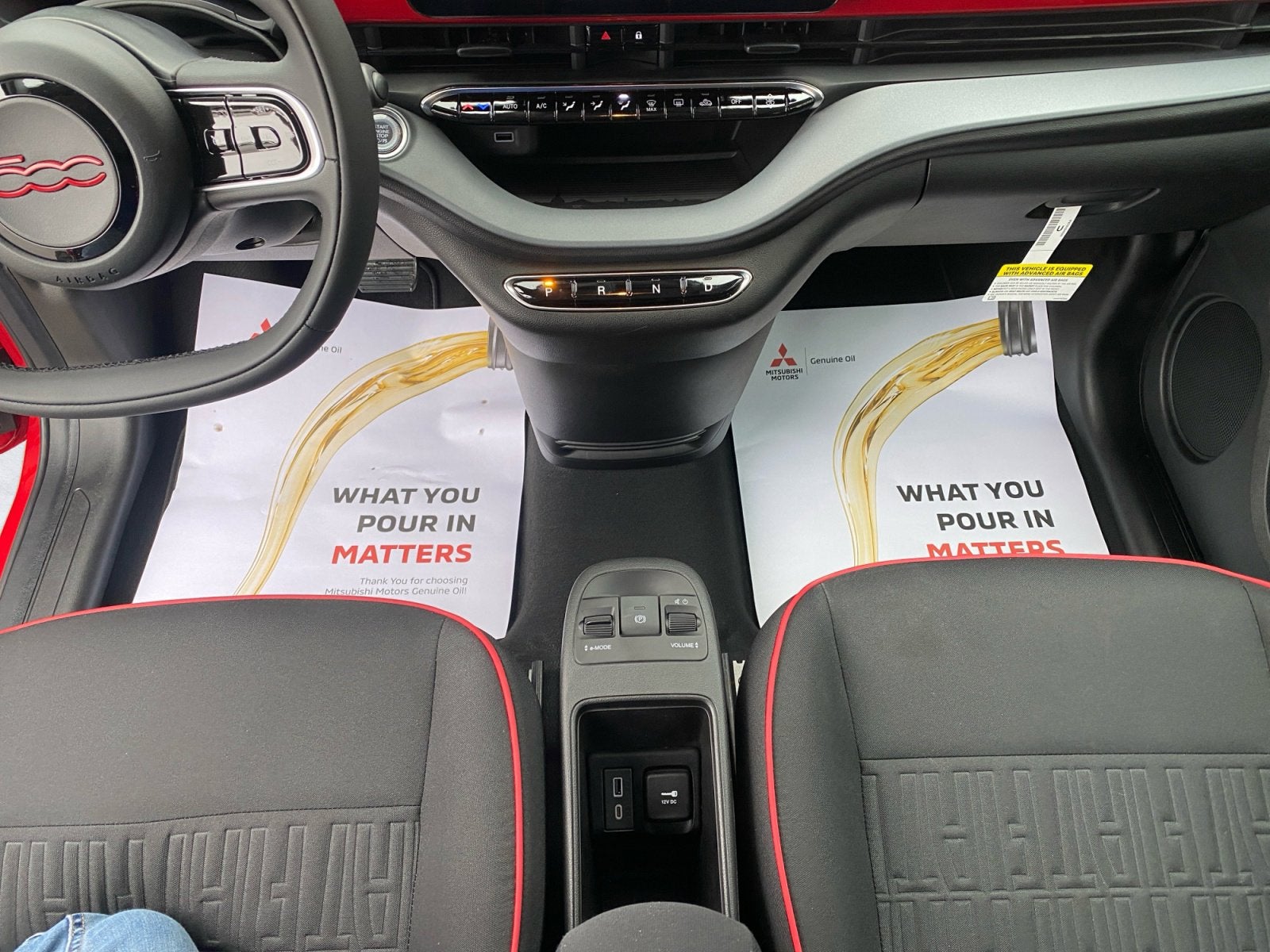 2024 FIAT 500e INSPI(RED)