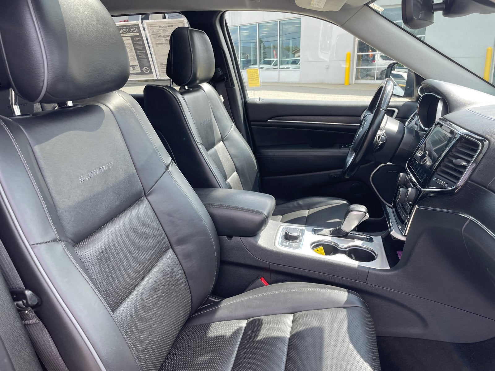 2020 Jeep Grand Cherokee Summit