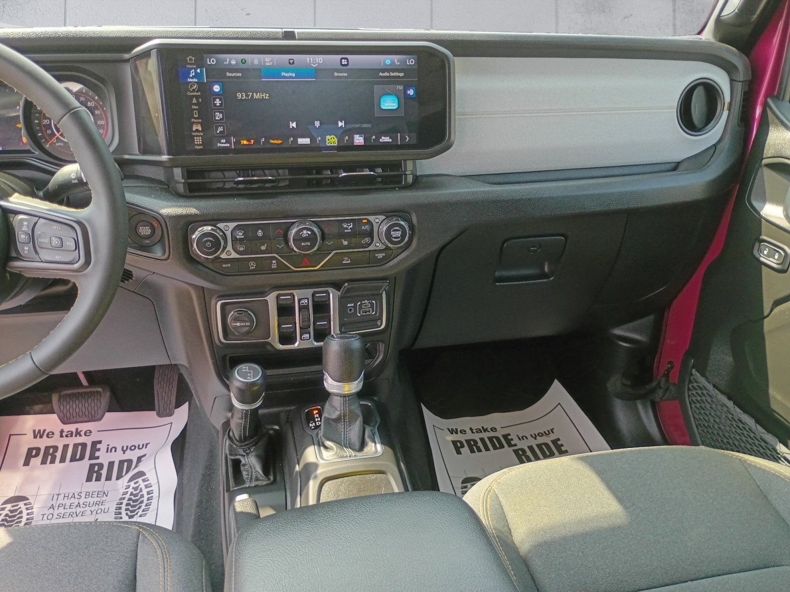 2024 Jeep Gladiator Sport