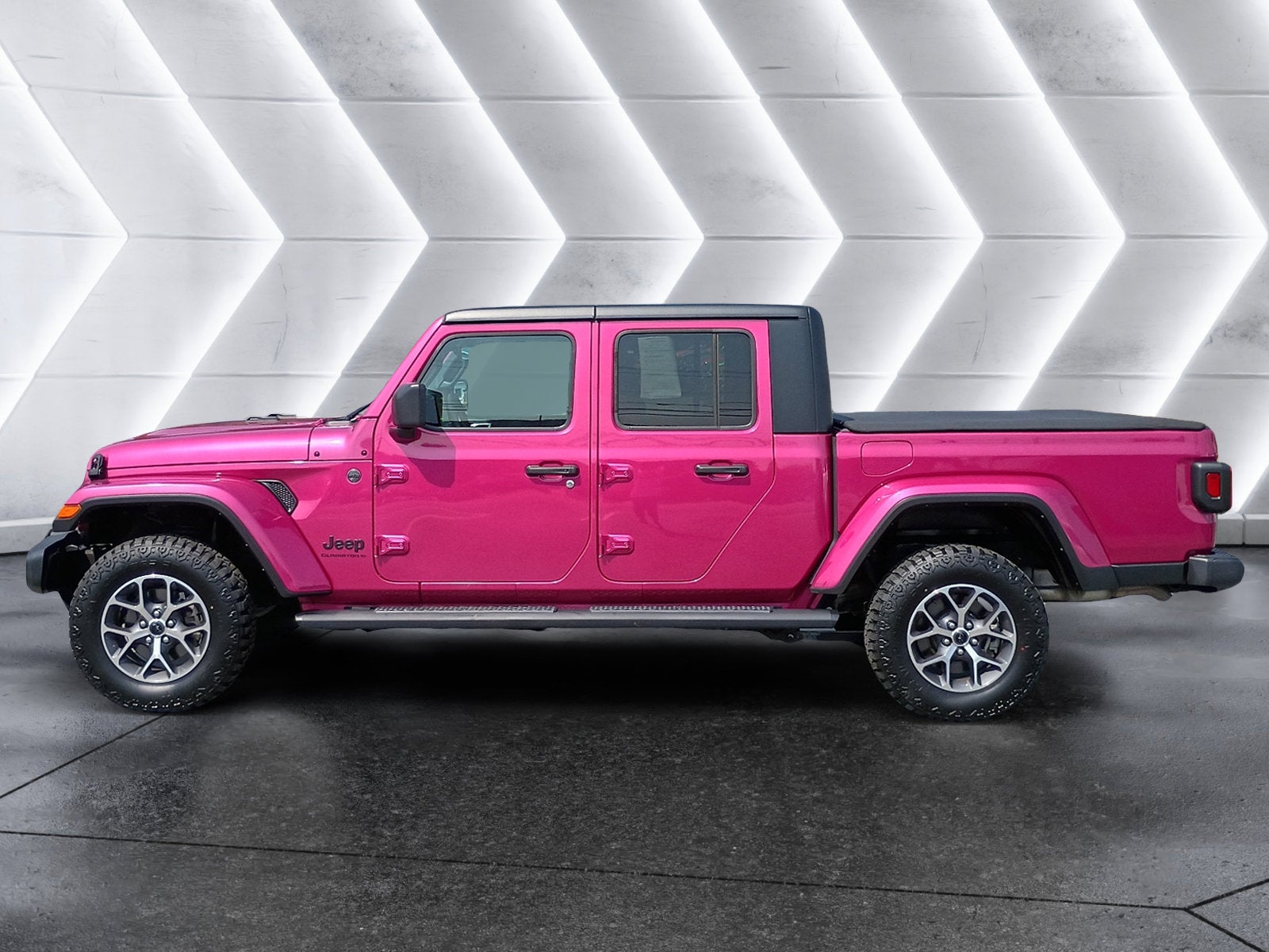 2024 Jeep Gladiator Sport