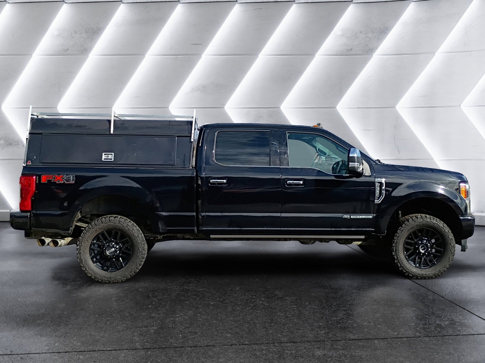 2019 Ford Super Duty F-350 SRW Platinum